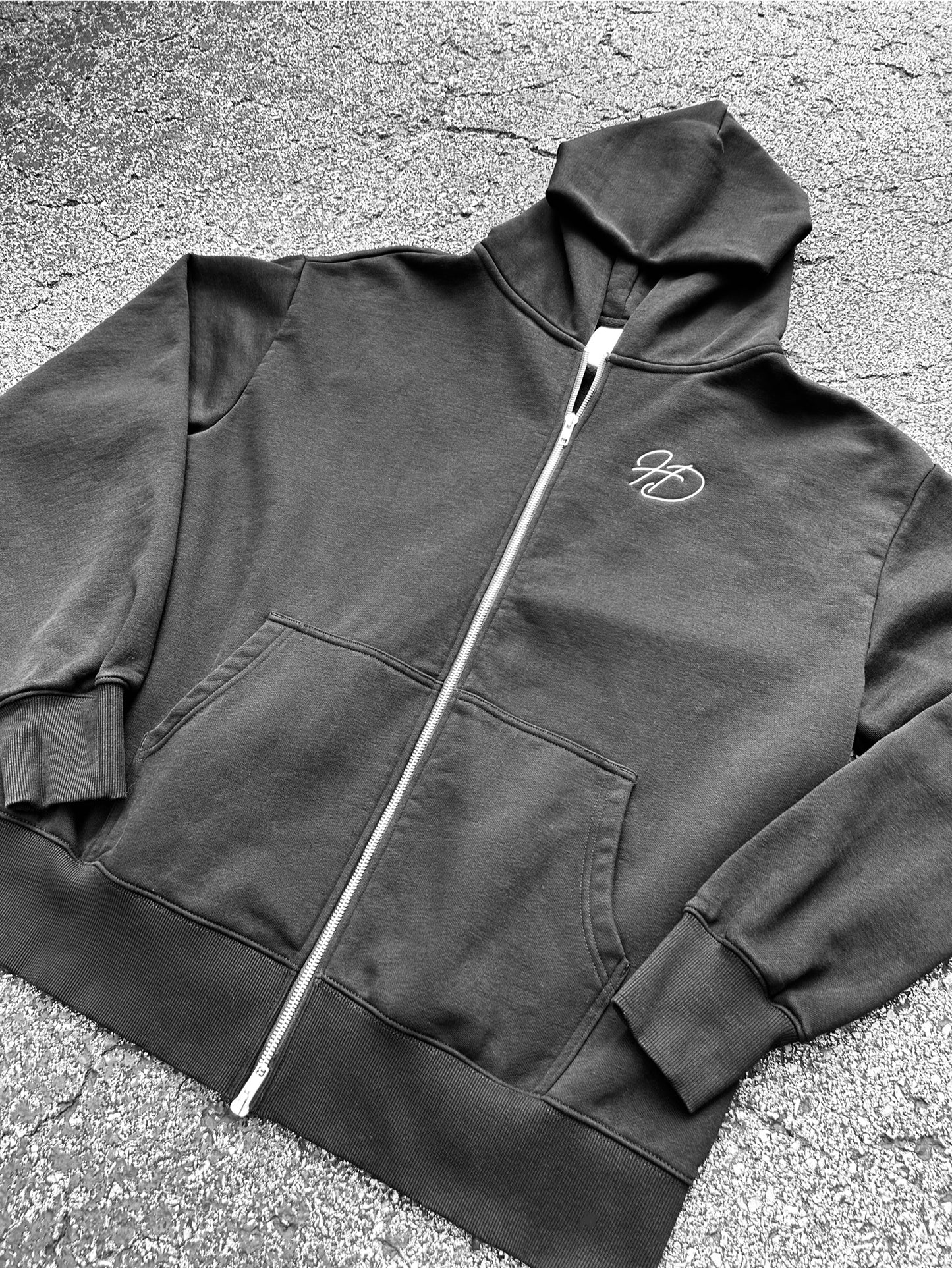 Black Heavy Full-Zip